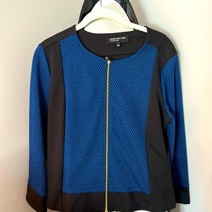 Blue black short jacket with gold zipper size L
